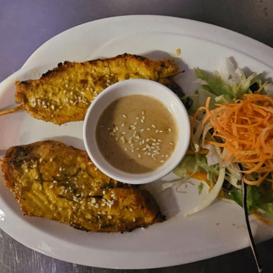 Gegrillte Hühnerfleichspieße