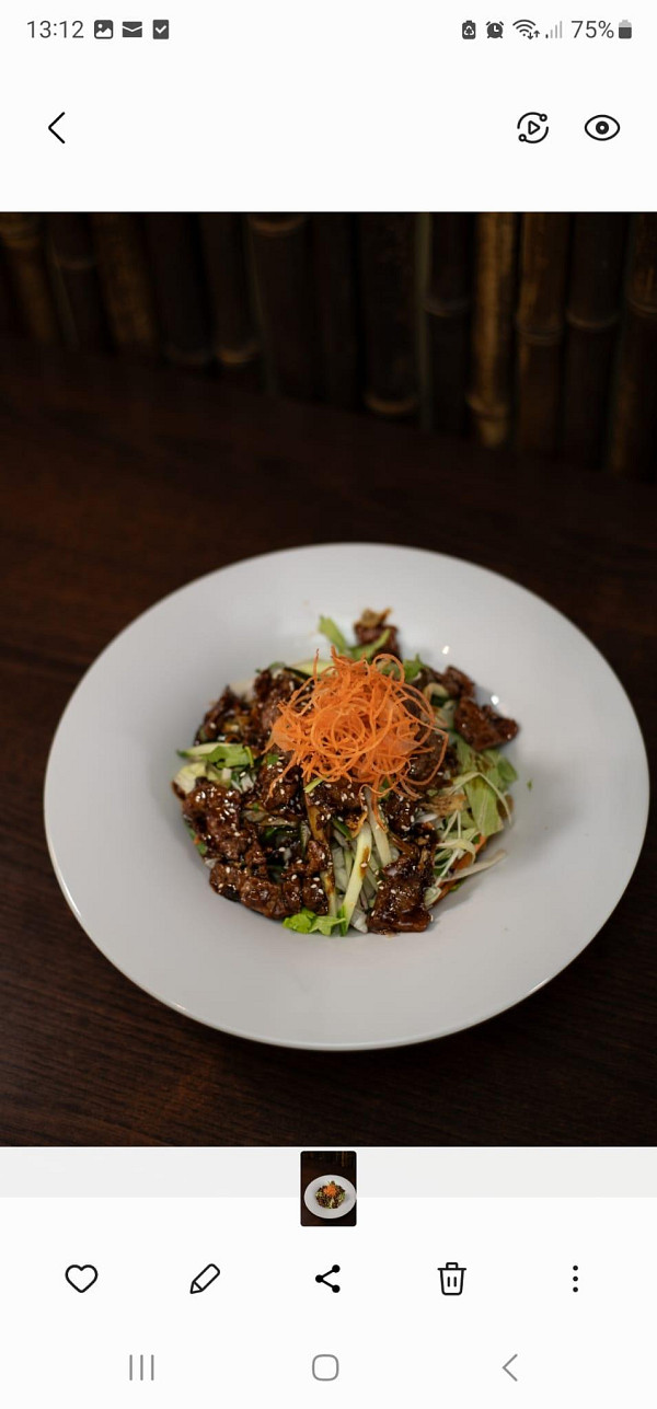 Bun Bo Nam Bo - Würzigem Rindfleisch gebraten