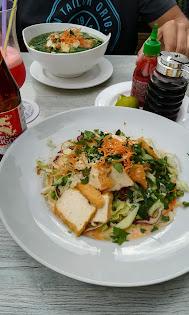 Phở Kokoscreme mit würzig gegrillter Hühnerbrust